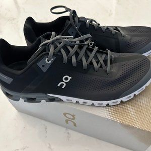 Men's On Cloud Cloudflow Size 12 wide